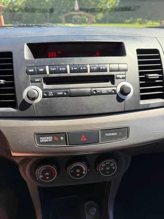 2013 Mitsubishi Lancer 9th Gen - Image 17 of 20