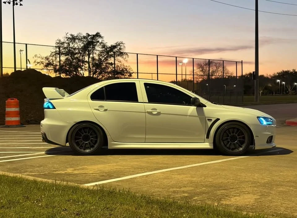 2013 Mitsubishi Lancer Evolution X 9th Gen - Image 3 of 6