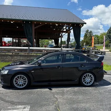 2013 Mitsubishi Lancer Evolution GSR Sedan 4D