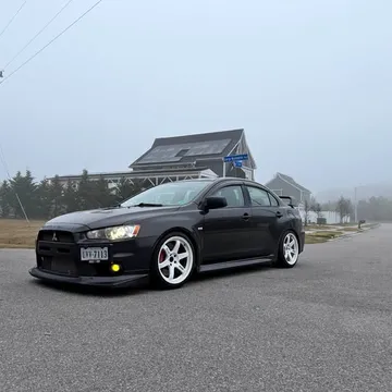 2013 Mitsubishi Lancer Evolution GSR Sedan 4D