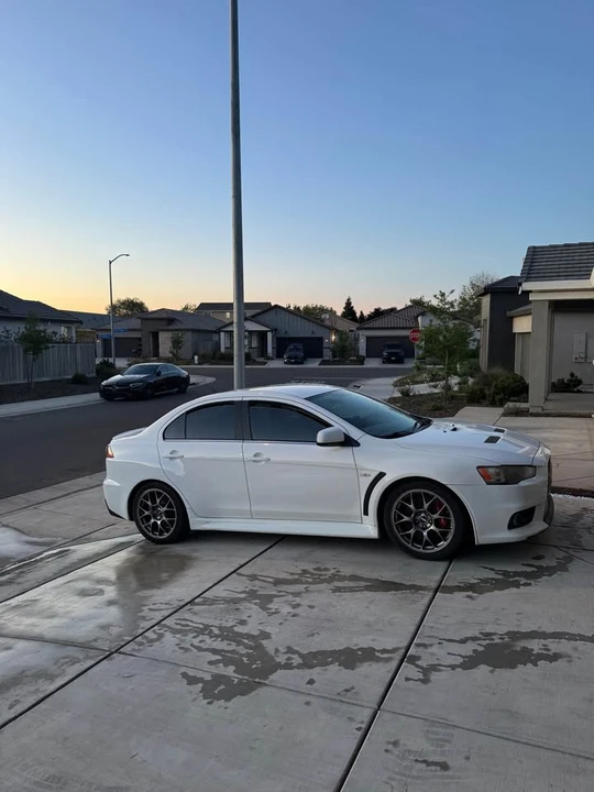 2013 Mitsubishi Lancer Evolution X 9th Gen - Image 5 of 5