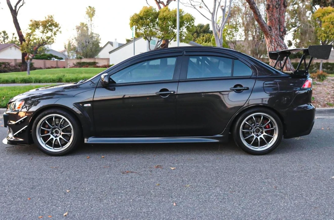 2013 Mitsubishi Lancer Evolution X 9th Gen - Image 8 of 31