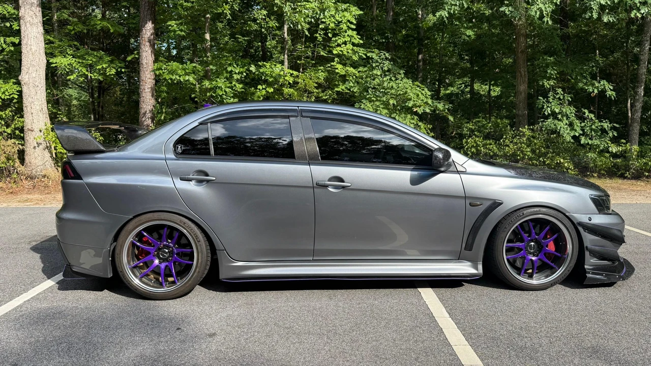 2013 Mitsubishi Lancer Evolution X 9th Gen - Image 13 of 31