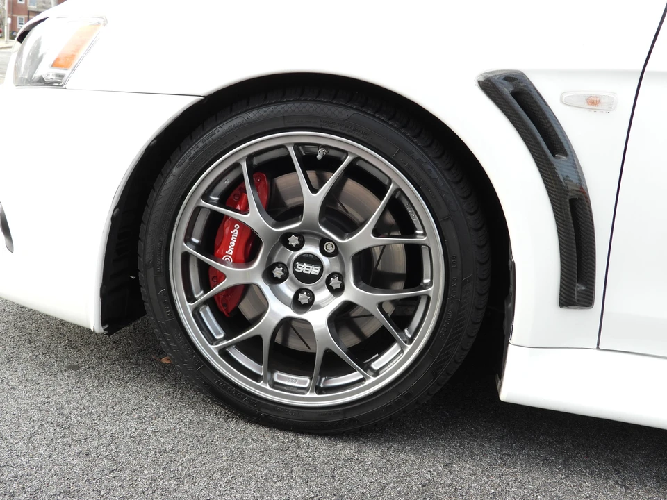 2013 Mitsubishi Lancer Evolution X 9th Gen - Image 24 of 31