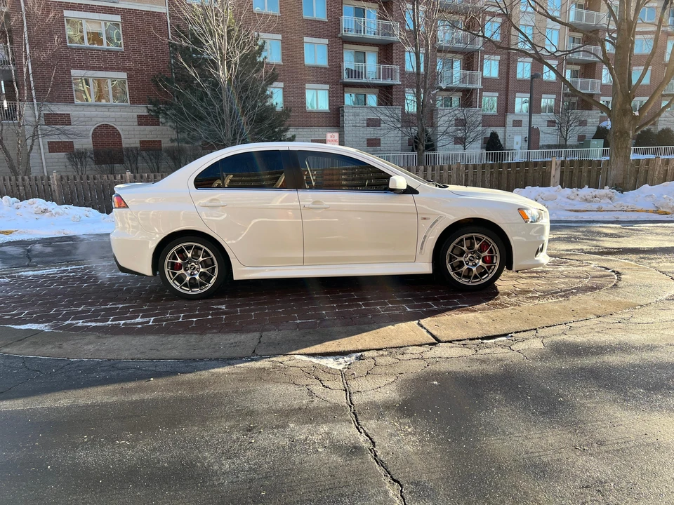 2013 Mitsubishi Lancer Evolution X 9th Gen - Image 9 of 31