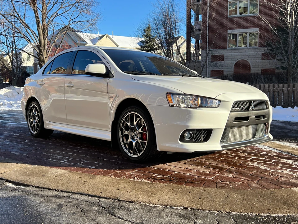 2013 Mitsubishi Lancer Evolution X 9th Gen - Image 12 of 31