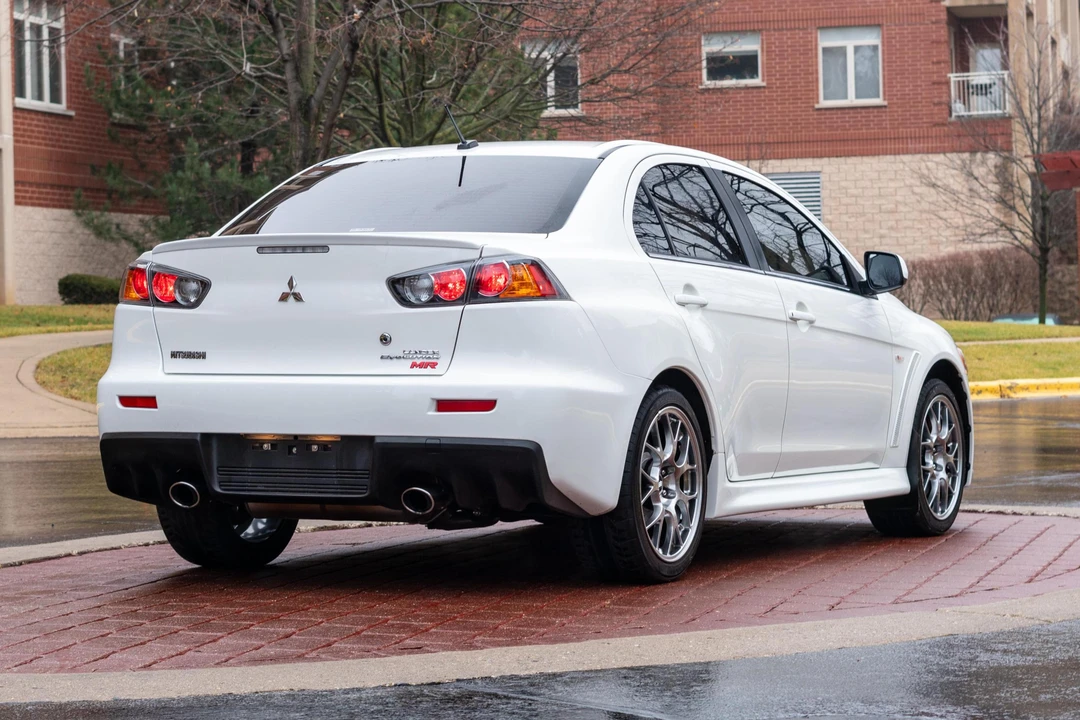 2013 Mitsubishi Lancer Evolution X 9th Gen - Image 4 of 31