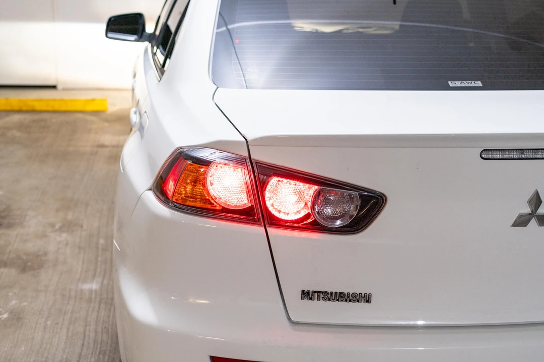 2013 Mitsubishi Lancer Evolution X 9th Gen - Image 27 of 31