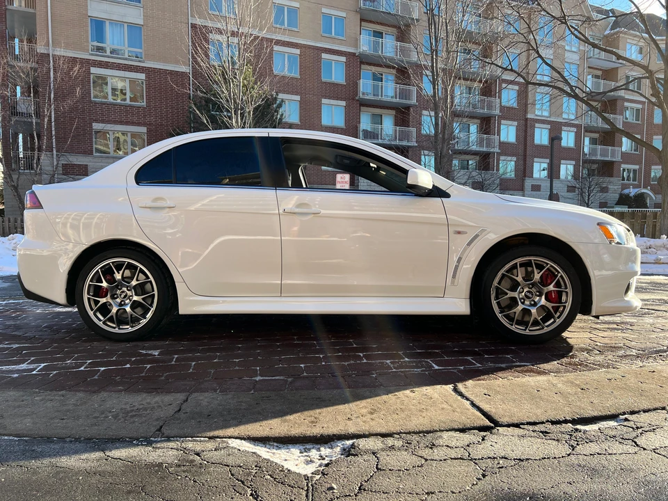 2013 Mitsubishi Lancer Evolution X 9th Gen - Image 10 of 31