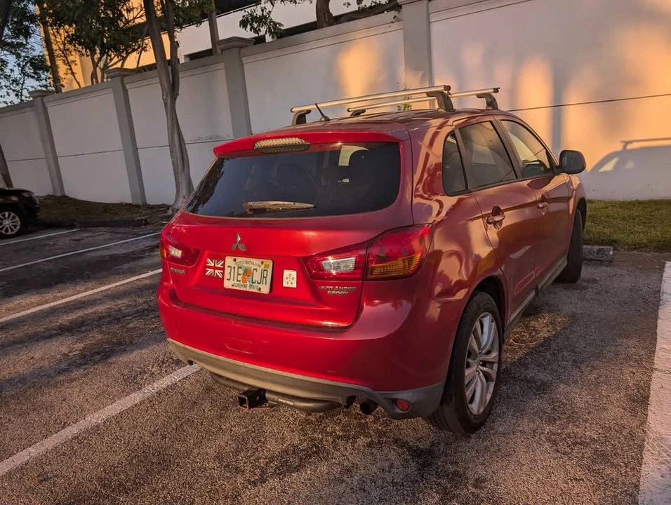 2013 Mitsubishi Outlander Sport - Image 3 of 8