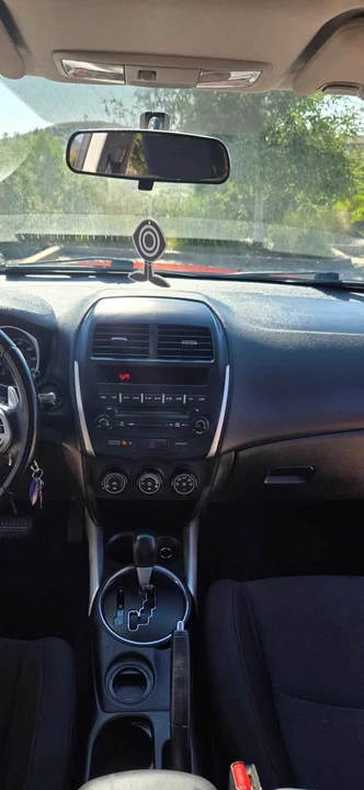 2013 Mitsubishi Outlander Sport - Image 10 of 12
