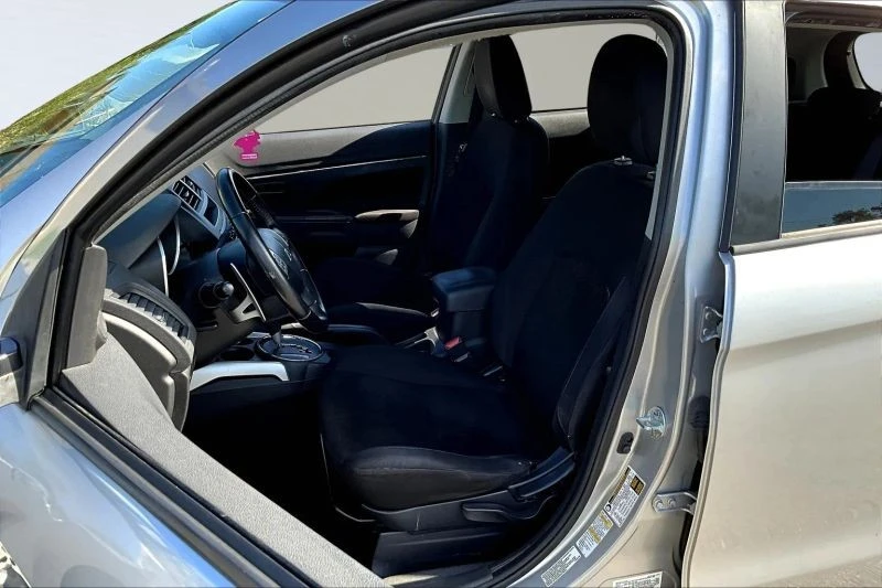 2013 Mitsubishi Outlander Sport - Image 10 of 12