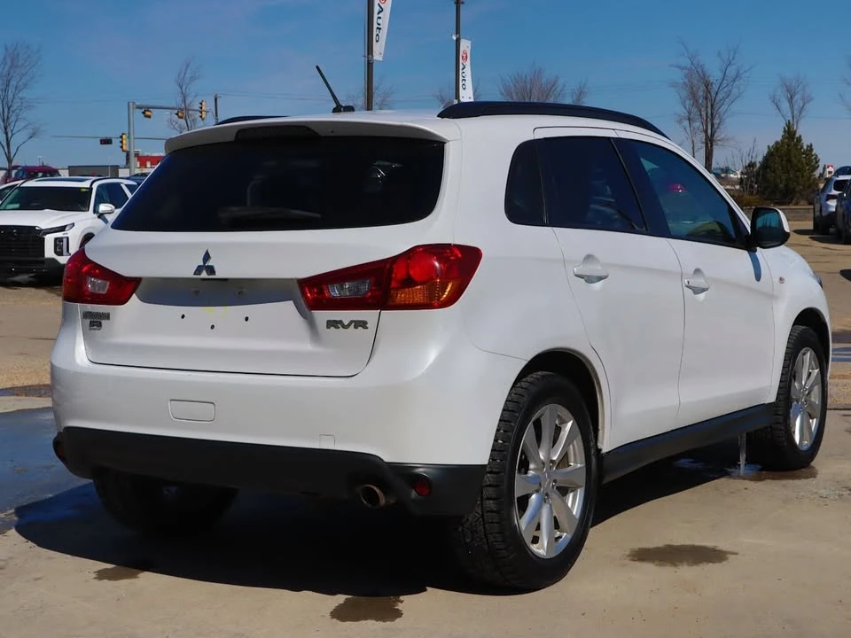 2013 Mitsubishi RVR - Image 5 of 19