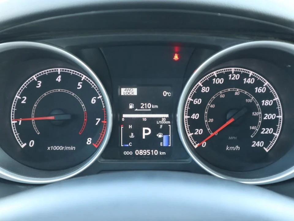 2013 Mitsubishi RVR - Image 17 of 19
