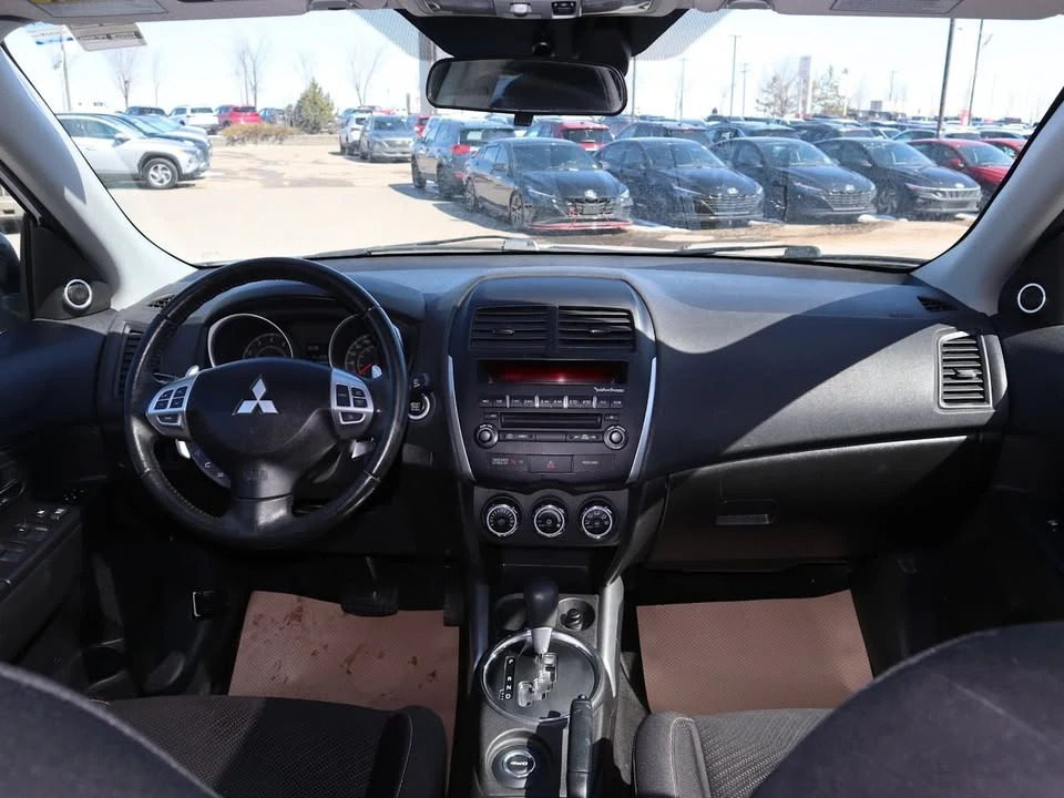 2013 Mitsubishi RVR - Image 14 of 19
