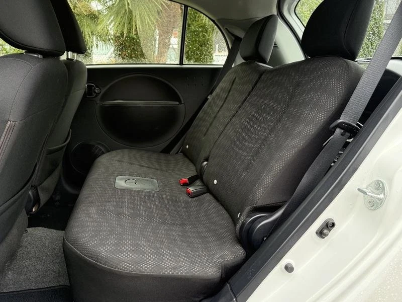 2013 Mitsubishi i-MiEV - Image 12 of 20