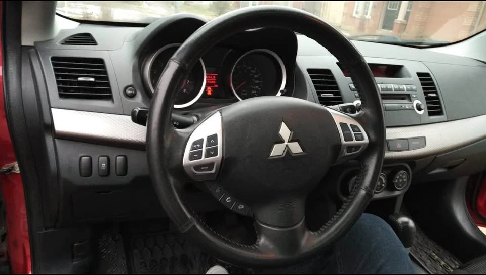 2013 Mitsubishi Lancer 10th Gen - Image 11 of 15