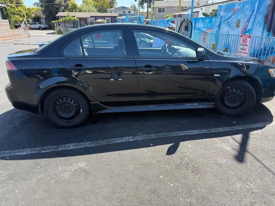 2013 Mitsubishi Lancer 10th Gen - Image 2 of 4