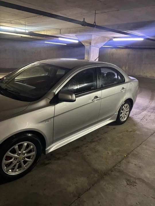 2013 Mitsubishi Lancer 10th Gen - Image 9 of 10