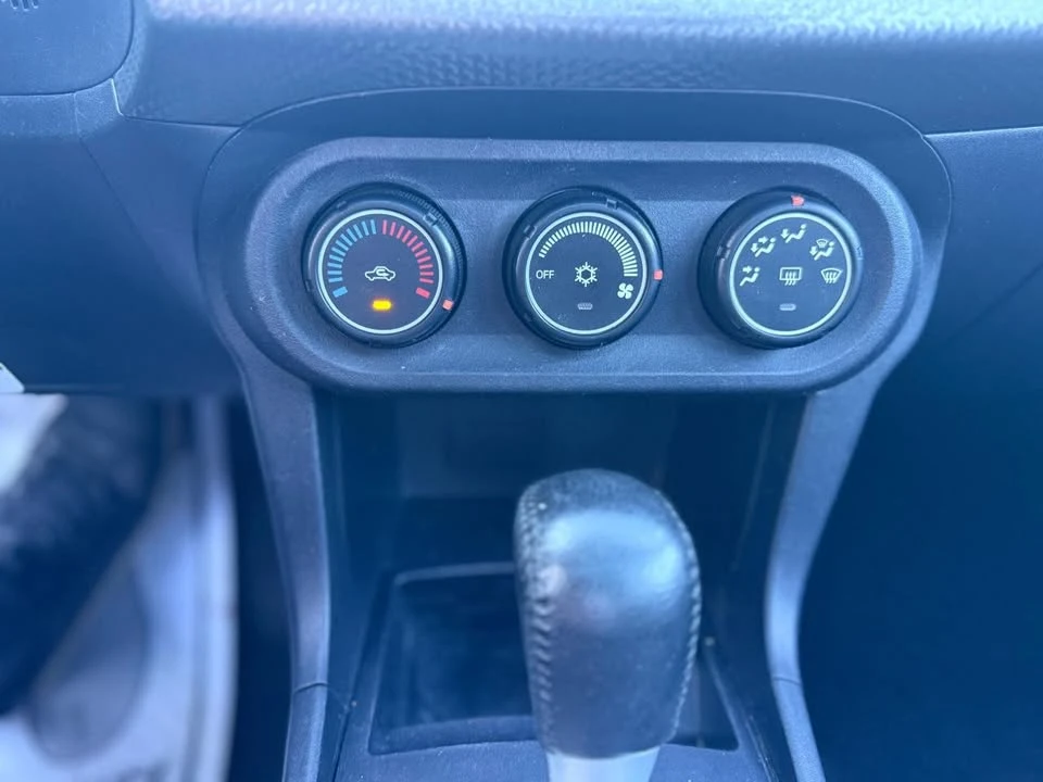 2013 Mitsubishi Lancer 8th Gen - Image 15 of 17