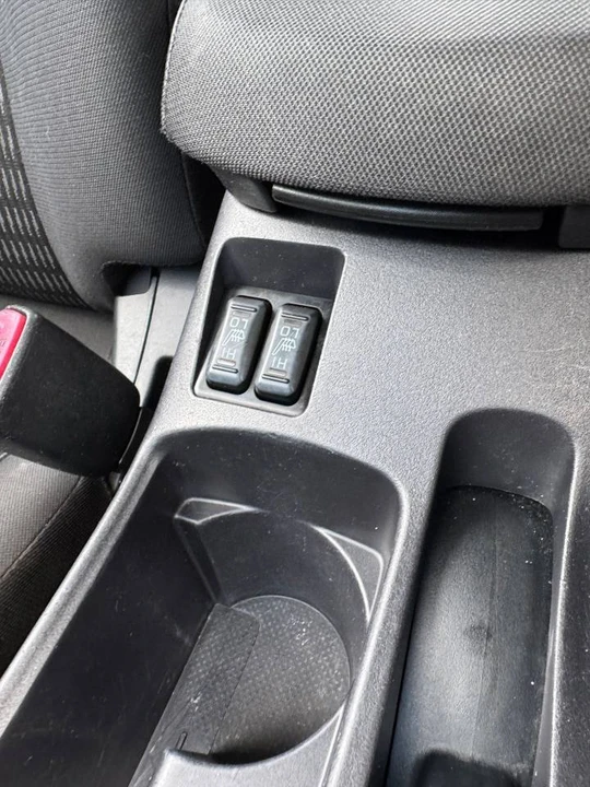 2013 Mitsubishi Lancer 10th Gen - Image 6 of 9