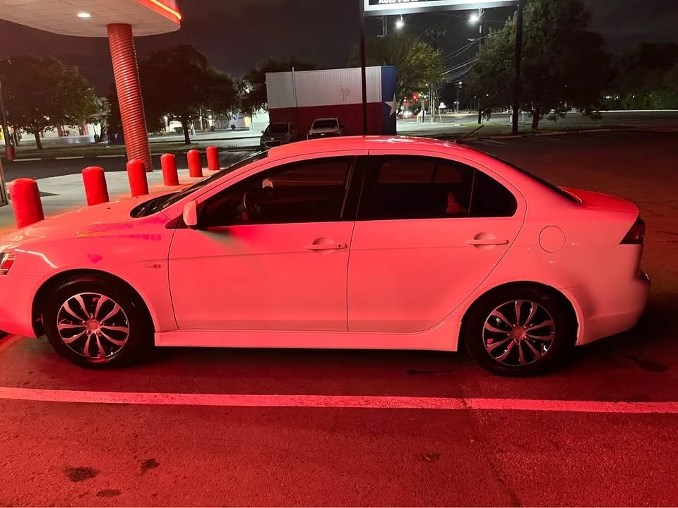 2013 Mitsubishi Lancer 10th Gen - Image 2 of 8