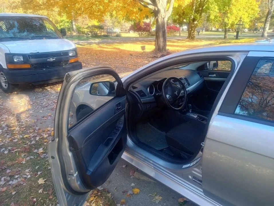 2013 Mitsubishi Lancer 10th Gen - Image 2 of 8