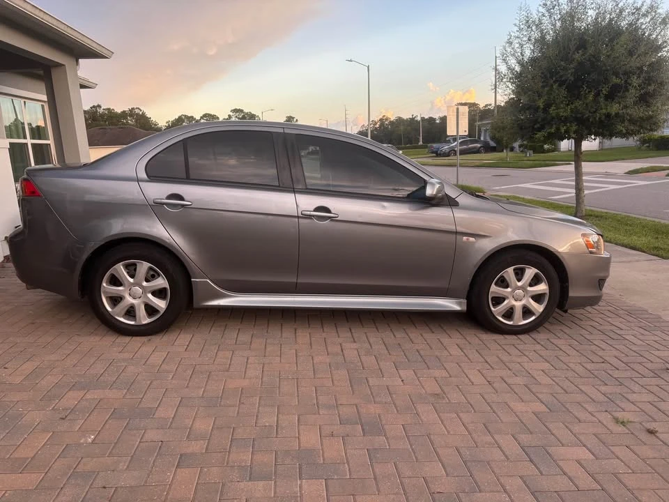 2013 Mitsubishi Lancer 8th Gen - Image 2 of 3