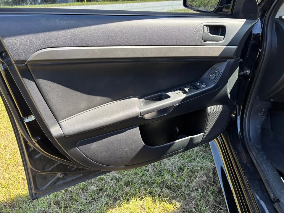 2013 Mitsubishi Lancer 10th Gen - Image 11 of 18