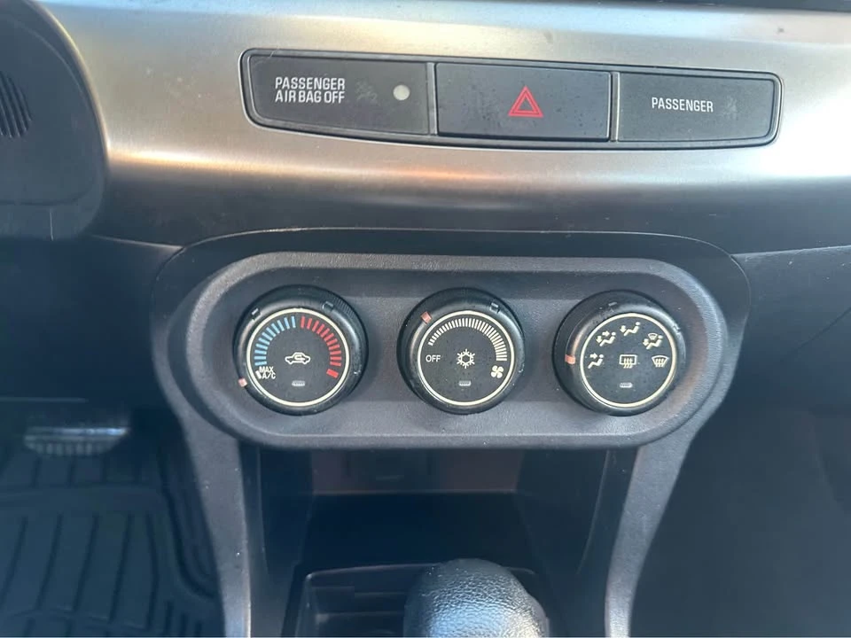2013 Mitsubishi Lancer 10th Gen - Image 17 of 20