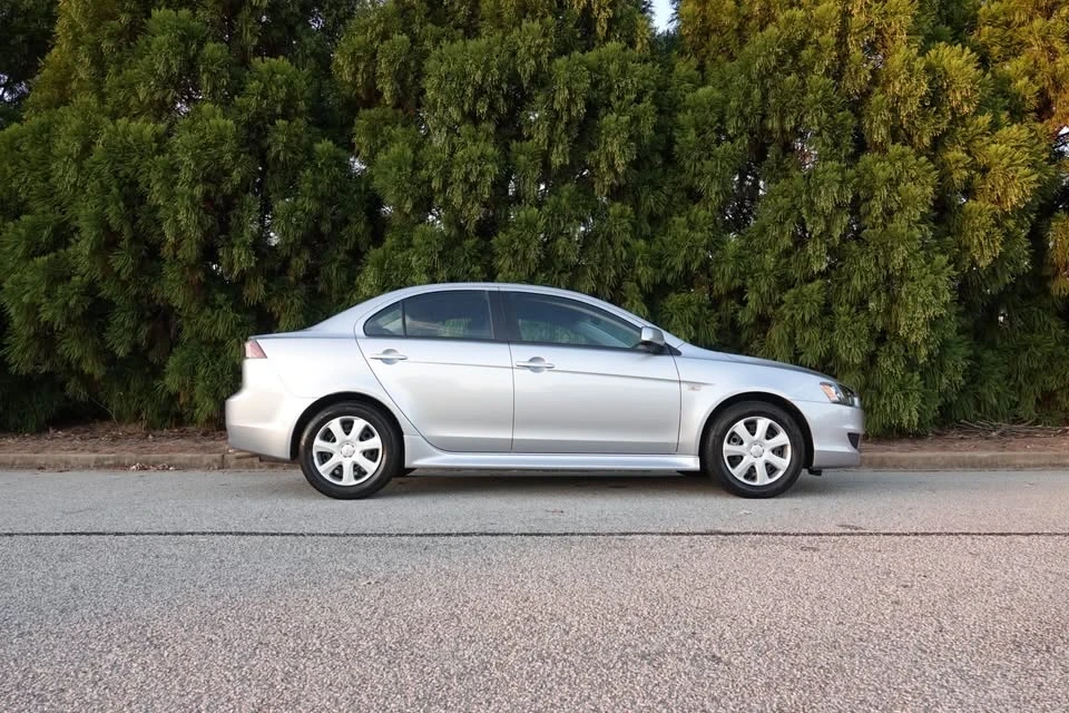 2013 Mitsubishi Lancer 10th Gen - Image 9 of 20