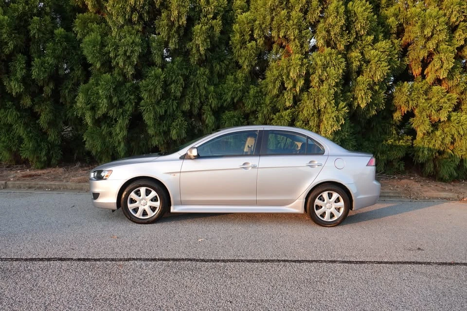 2013 Mitsubishi Lancer 10th Gen - Image 8 of 18