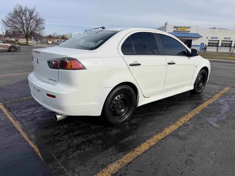 2013 Mitsubishi Lancer 10th Gen - Image 4 of 8