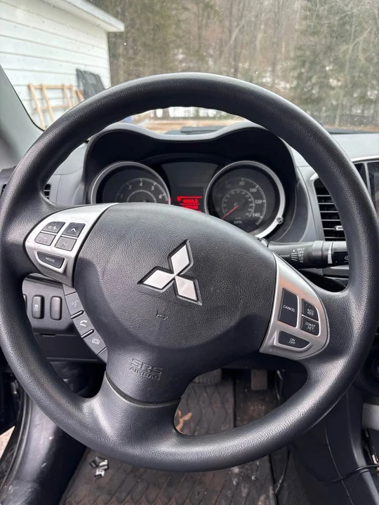 2013 Mitsubishi Lancer 10th Gen - Image 9 of 13