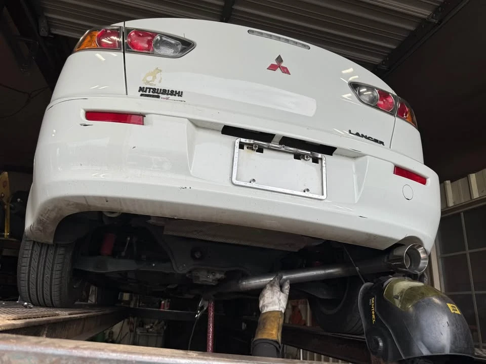 2013 Mitsubishi Lancer 9th Gen - Image 7 of 17