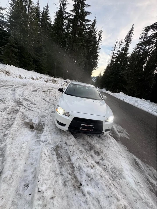 2013 Mitsubishi Lancer 9th Gen - Image 2 of 17