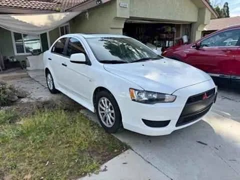 2013 Mitsubishi Lancer ES Sedan