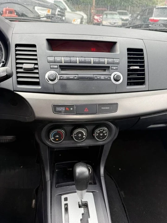 2013 Mitsubishi Lancer 10th Gen - Image 10 of 11