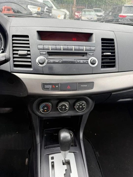 2013 Mitsubishi Lancer 10th Gen - Image 10 of 11