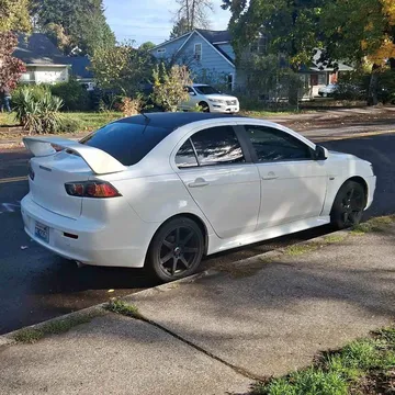 2013 Mitsubishi Lancer ES Sportback Hatchback