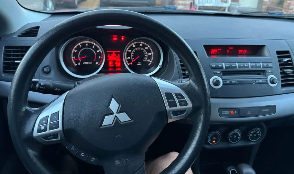 2013 Mitsubishi Lancer 9th Gen - Image 17 of 20