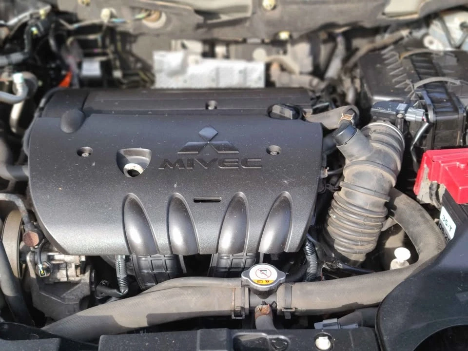 2013 Mitsubishi Lancer 10th Gen - Image 9 of 9