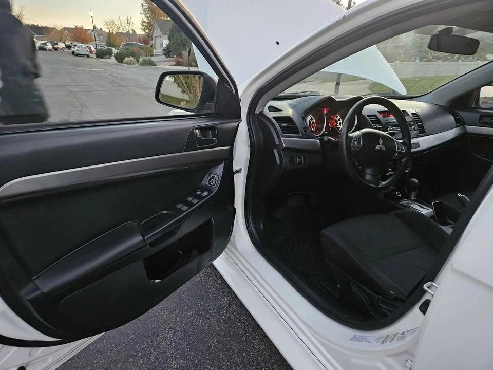 2013 Mitsubishi Lancer 10th Gen - Image 14 of 17