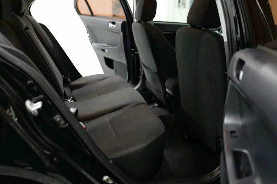 2013 Mitsubishi Lancer 9th Gen - Image 10 of 20