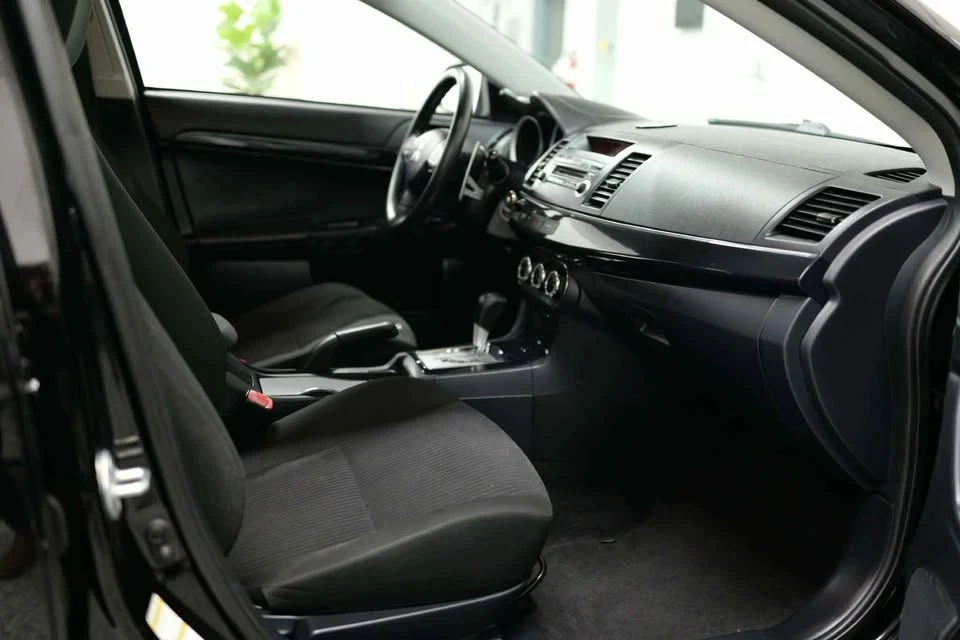 2013 Mitsubishi Lancer 9th Gen - Image 14 of 20