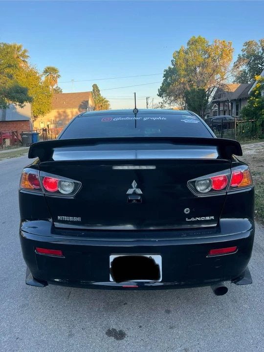 2013 Mitsubishi Lancer 10th Gen - Image 9 of 16