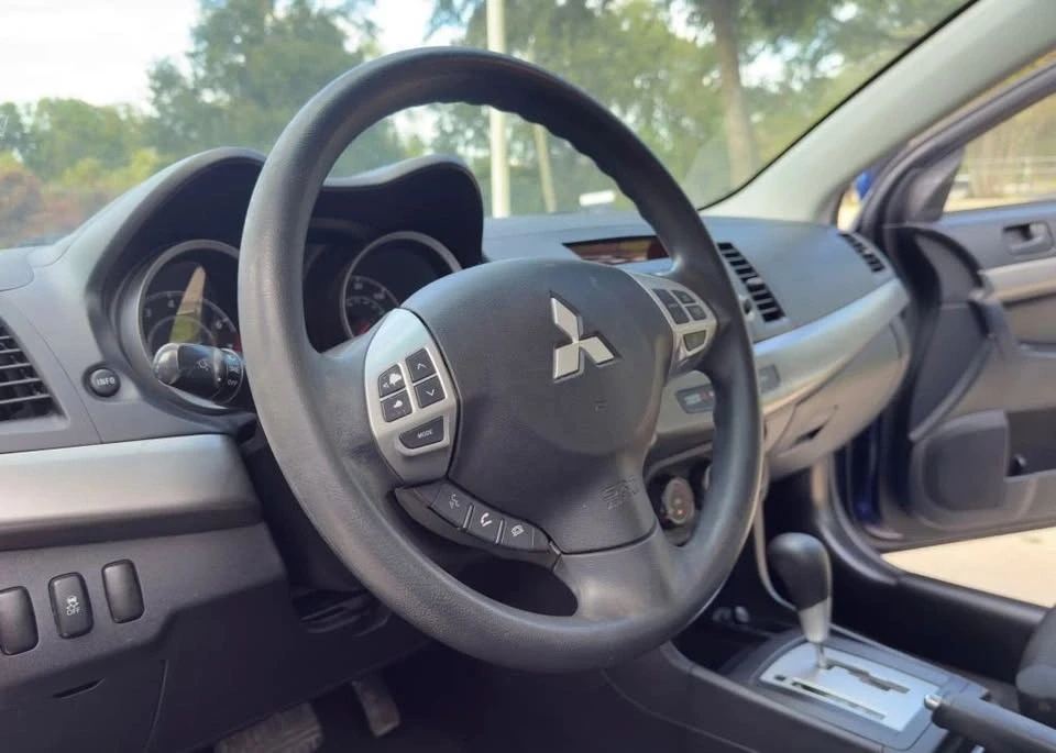 2013 Mitsubishi Lancer 10th Gen - Image 10 of 15