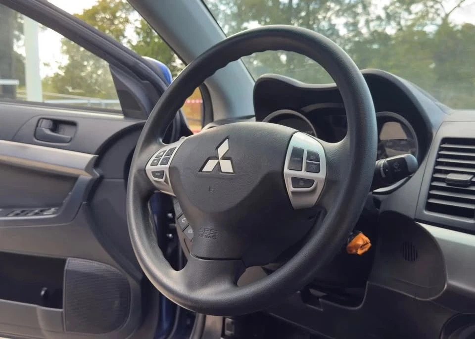 2013 Mitsubishi Lancer 10th Gen - Image 13 of 15