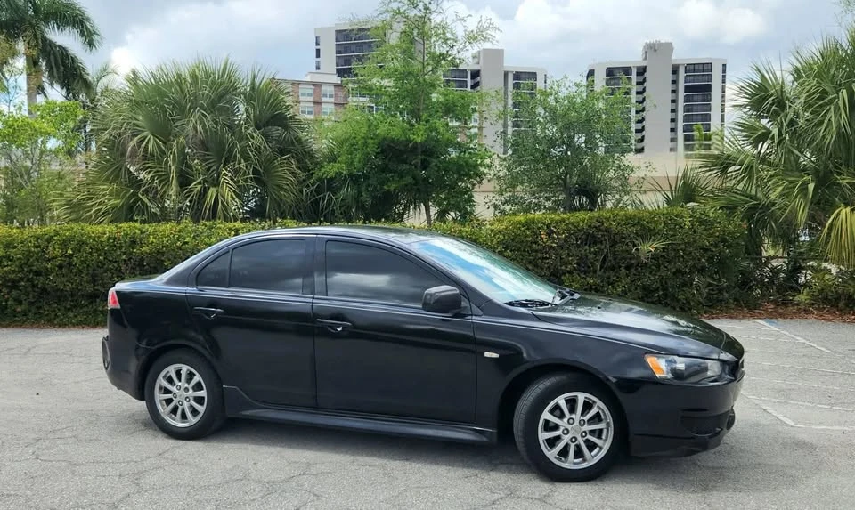 2013 Mitsubishi Lancer 9th Gen - Image 2 of 17