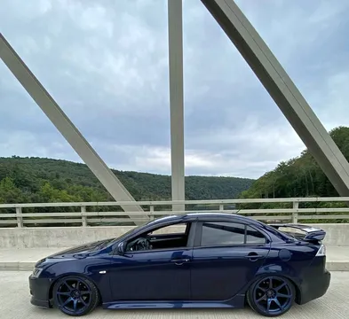 2013 Mitsubishi Lancer SE Sedan
